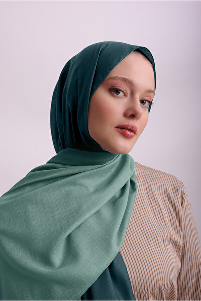 Ayshara Color-Shift Gradient Patterned Double-Sided Shawl - Green Petrol