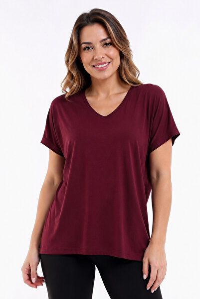 Devinka Women's Burgundy Plus Size V-Neck Oversize Basic T-Shirt