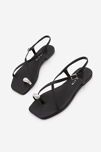 Marjin Women's Blunt Toe Stoned Cross-Strapped Flip-Flop Casual Sandals Zarev...