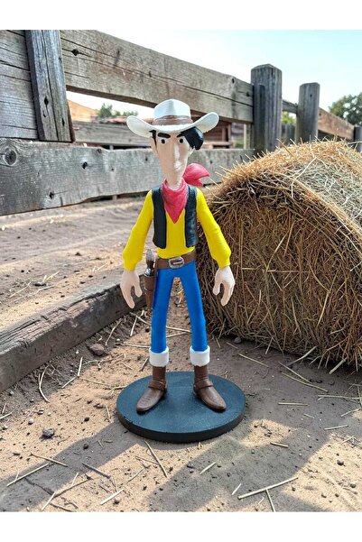EFSeR ATÖLYE Red Kit Figure 20 cm Set Decoration Figure