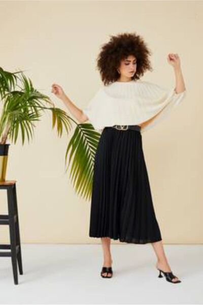 FIRST STYLE Turkish 2 Piece Sets Black Pleated Skirt and Light Beige Top Set