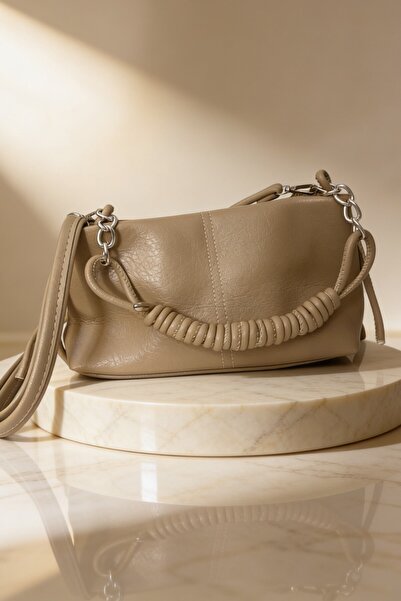 ents Women's Mink Chain Detailed Hand and Shoulder Bag Modern Design Daily Us...
