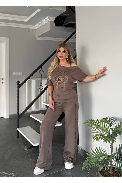 Bella Belluci طقم مرصع بالأحجار مع تفاصيل على الكتف
