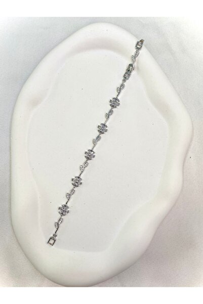 stainless steell Viral Tulip Stone Shuttle Cut Tulip Motif Silver Color Women...
