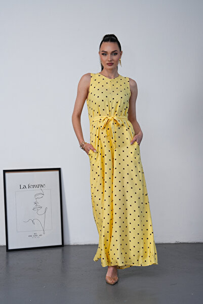 NAVY Zero Sleeve Waist Tie Detailed Polka Dot Jumpsuit