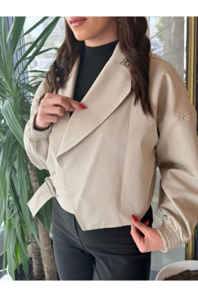 Dila Sayan Boutique Kruvaze Kemerli Kısa Trençkot