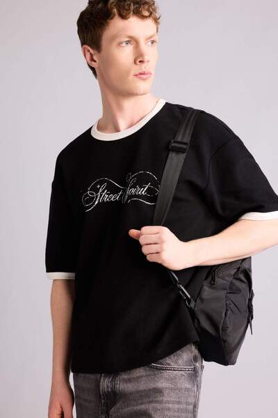 DeFacto Boxy Fit Printed Waffle T-Shirt H3526Ax26Sp