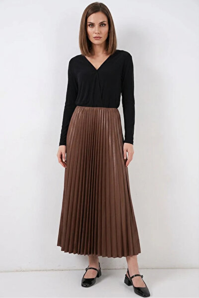 Generic Brand Women's Pleated Tan Skirt