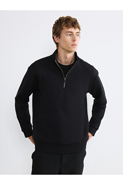 LC Waikiki Trendlucky Men's Sweatshirt with a High Collar with a Difference