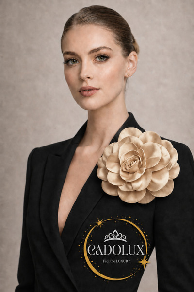 CADOLUX GOLD Beige oversize flower 18-20 cm diameter