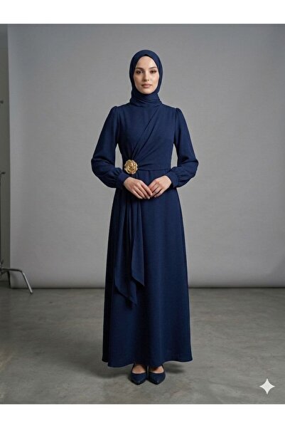 ZEROGAPRİSE Women's Rose Brooch Detailed Evening Dress with Hijab