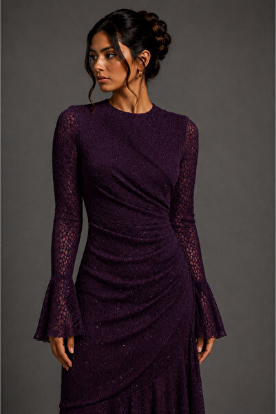 Queens dresses Soft and Alluring Lace Midi Dress