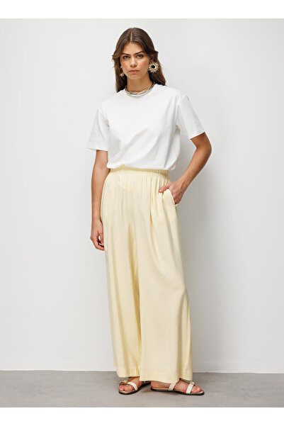 Mizalle Sarı Kadın Pantolon M2MZ1010130260