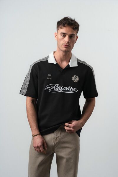 Respire Tricou retro cu croială normală, negru
