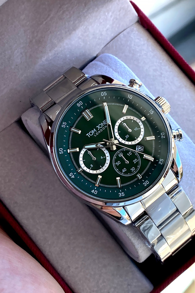 Tom Jones London Original 2 Year Warranty Men's Wristwatch Steel Band 3 Atm W...