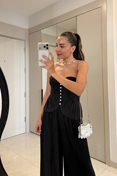 Gizem Ecemiş Passion Siyah Düğmeli Piliseli Korse Bluz