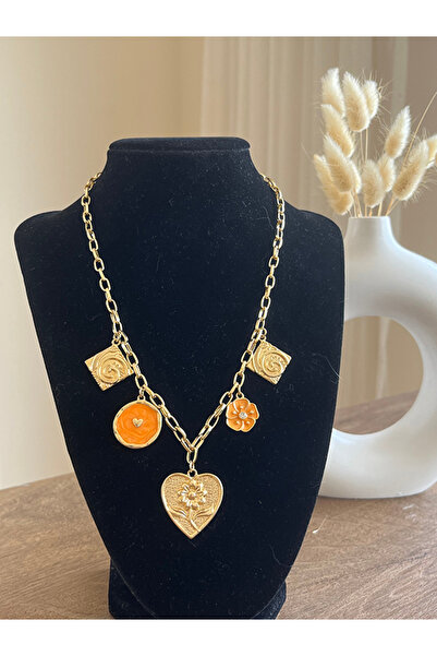Büyük Hanım Charm Figure Metal Alloy Pendant