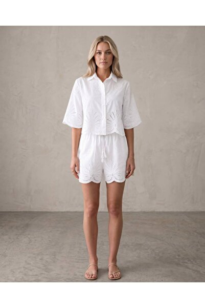 Robin Embroidery Detailed Shirt-Shorts Set