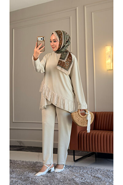 Suede Style 6527 - طقم نسائي كاجوال أنيق ومريح بتصميم متقاطع من قماش فورتكس