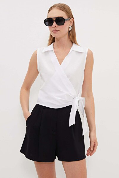 Fulla Moda Side-Tied Double-Breasted Collared Blouse
