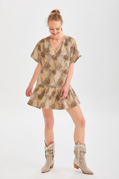 By Yaren Yazıcı Rochie mini din bumbac brodată botanic pentru femei |   Decol...