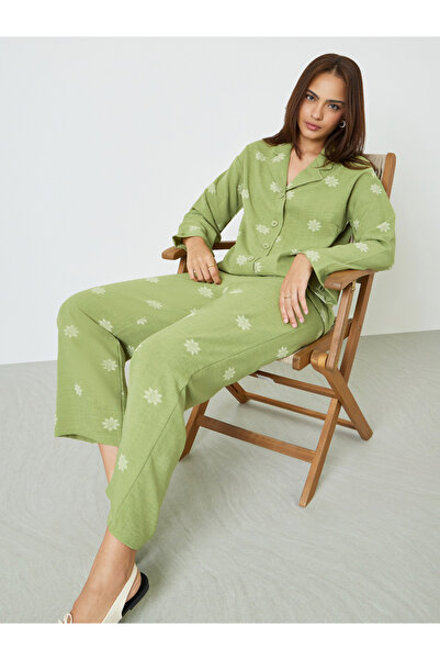 Amirah By Styli Green Floral Print Resort Collar Shirt and Pants Modest Set
