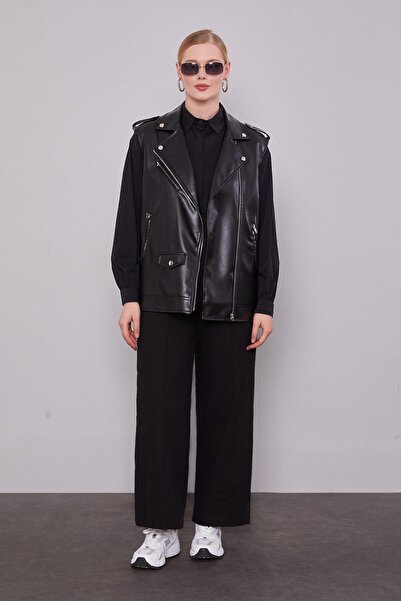 Levidor Black Wideleg Pants