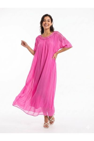 Genel Markalar Fortuna Moda İtalyan İpek Detaylı Dantel Yaka Oversize Elbise