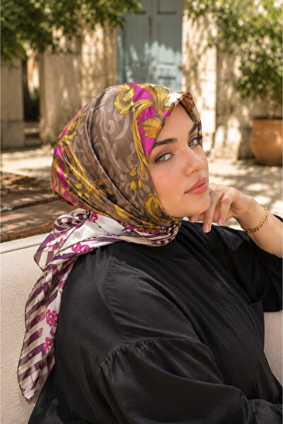 EBRUTESETTÜR سلسلة أوشحة بنمط الترقيع باللون البيج الداكن