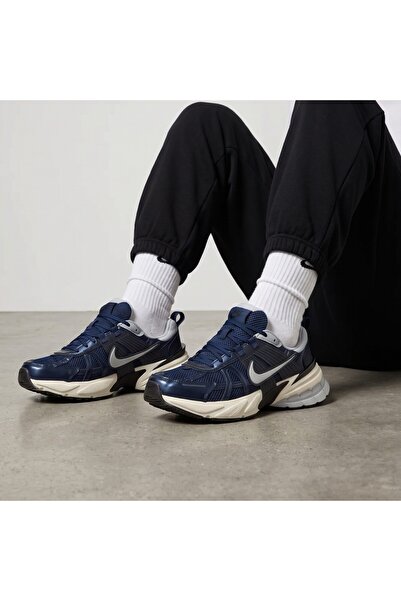Nike V2K Run Men's Blue Sneaker Sportie (Slim Fit)