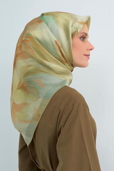 Armine Silk Scarf 2026 Spring-Summer - 9519D-80 - Sura