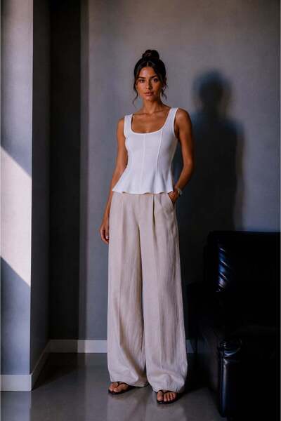 Vadon 1028 Women's Basic Cotton U-Neck Sleeveless Skirt Hem Ruffle Blouse White