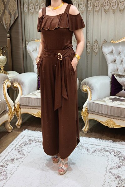 bizim butik Simli Tokalı Kemerli Omuz ve Kol Detaylı Pantolon Bluz Takım İkil...