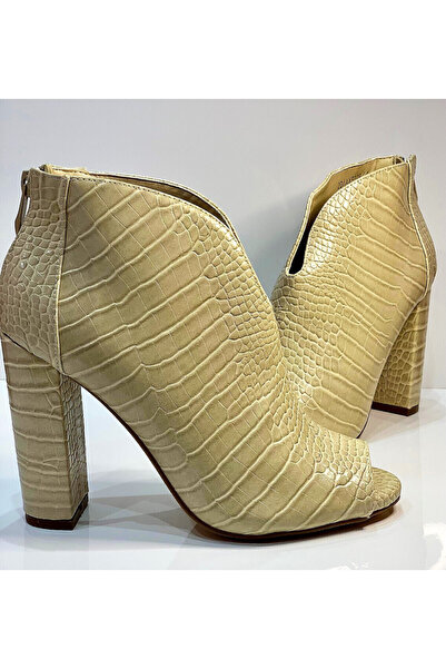 Woman's Fashion Γυναικεία Μπεζ Μποτάκια