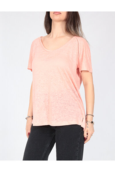 Evendi Tricou, Roz