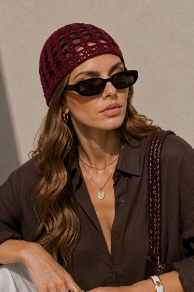 AFVENTE Women's Knitted Beanie Burgundy Knitwear Hair Accessory