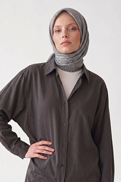 Levidor Gray Ethnic Pattern Twill Silk Scarf