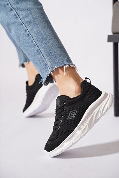 Moda Pie Merbes Anorak Women's Sneakers with Side Embroidery Black - White