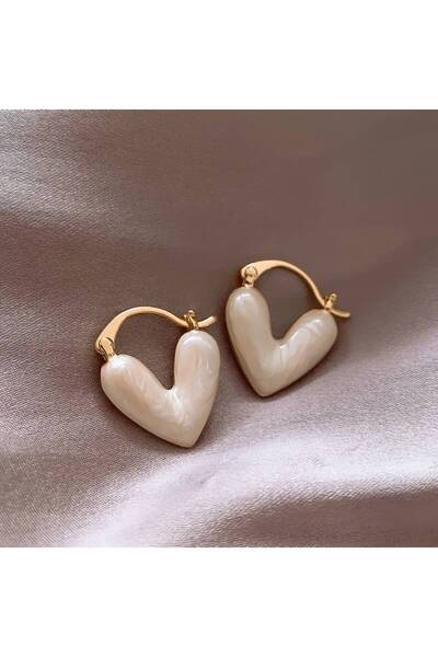bitki diyarı White Heart Earrings