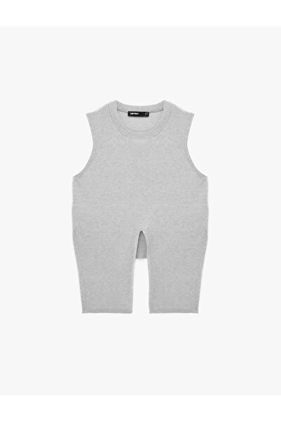 Koton Buttoned Crew Neck Glittery Sleeveless Knitwear Blouse with Slit Detail