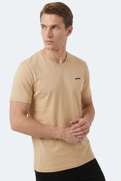 Slazenger تي شيرت ريفالدو تي للرجال باللون البيج برقبة على شكل حرف V