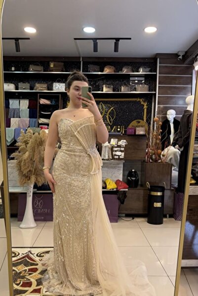 HÜMEYRA BUTİK Fully Embroidered Evening Dress with Side Tulle Detail