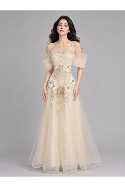 ranin Ivory Evening Gown with Beaded Bodice and Lace and Georgette Taffeta