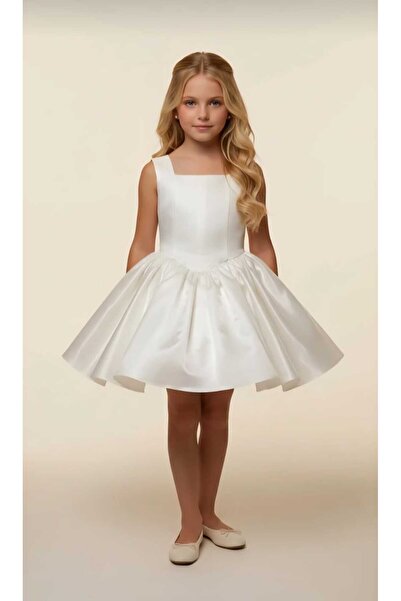 Marllow Girls' Dress Is Very Beautiful and Short