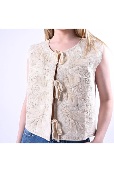 Haveone Vestă din Bumbac cu broderie și șnururi