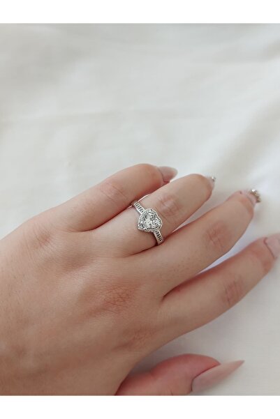 bijoux uniques خاتم هدية من الفولاذ مرصع بحجر الزركون على شكل قلب أبيض قابل ل...