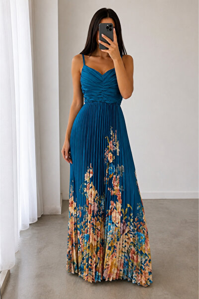 Anysa Rochie plisata maxi