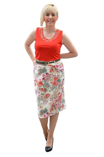 OEM Fusta rafinata de zi, model scurt cu croi drept, design multicolor