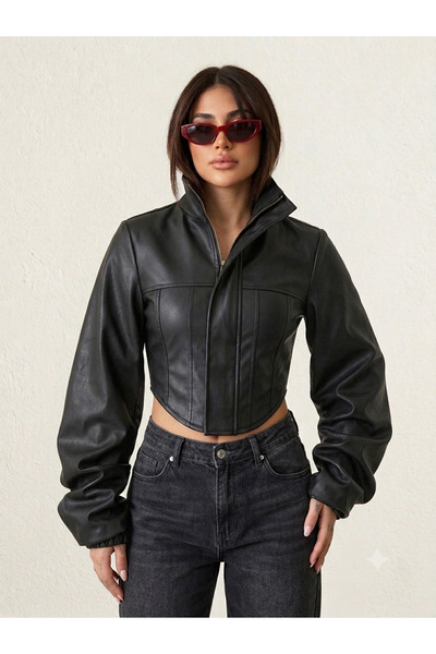 DENİKK TREND STREET WEAR Εφαρμοστό Κοντό Μπουφάν από Απομίμηση Δέρματος με Λε...
