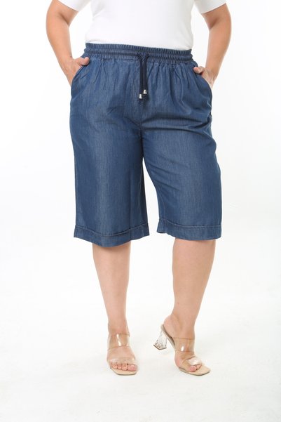 XL Modam Women's Plus Size Tensel Fabric Shorts